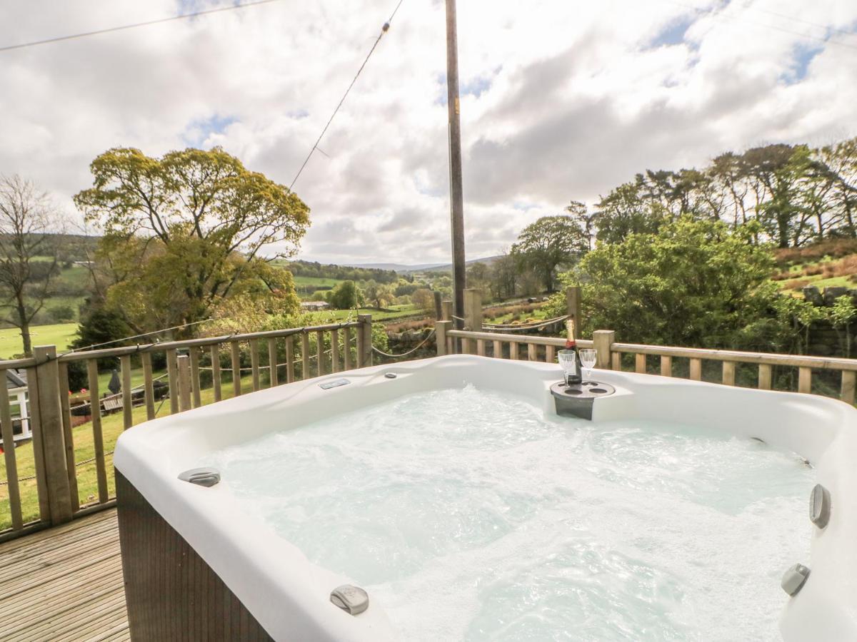 The Hayloft Villa ออลส์ตัน ภายนอก รูปภาพ